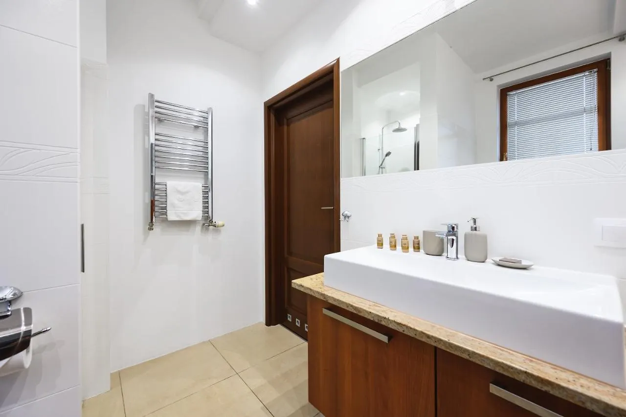 White Sea - Neptun Park By Oneapartments Gdansk Apartment
