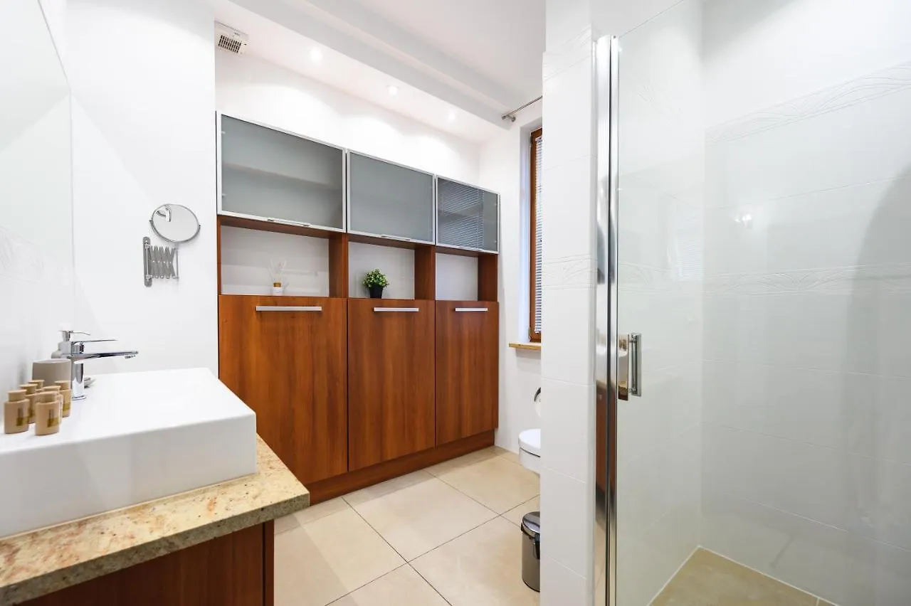 White Sea - Neptun Park By Oneapartments Gdansk Apartment